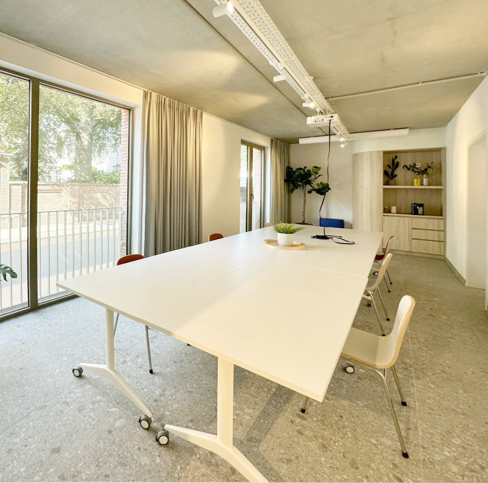 Inrichting gemeenschappelijke ruimte en business flats